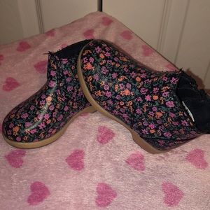 Flower Child Boots!